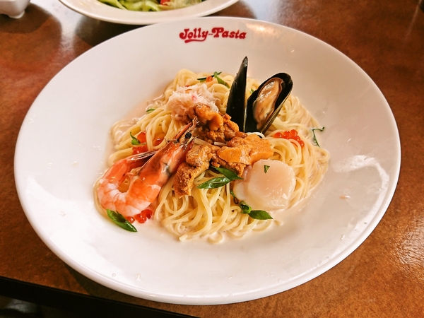 ジョリパの〜冷製カッペリーニ〜贅沢うにと海の幸のクリームソース