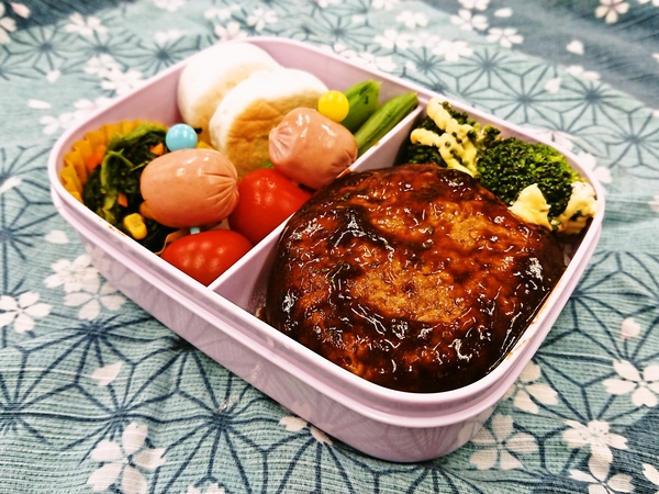 今日の愛妻弁当♪210611