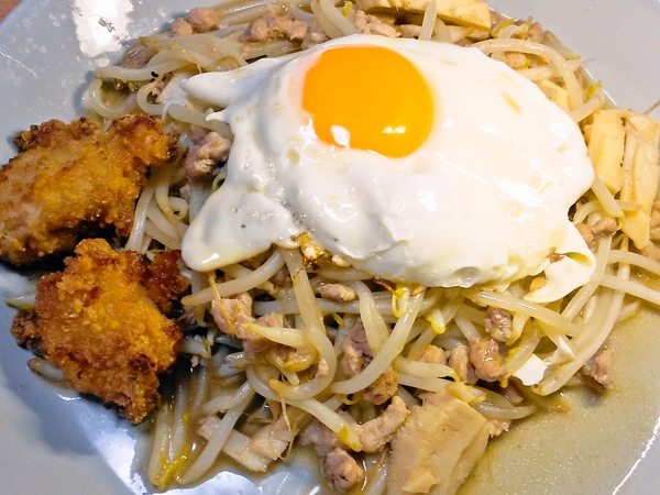 もやしと挽肉炒め