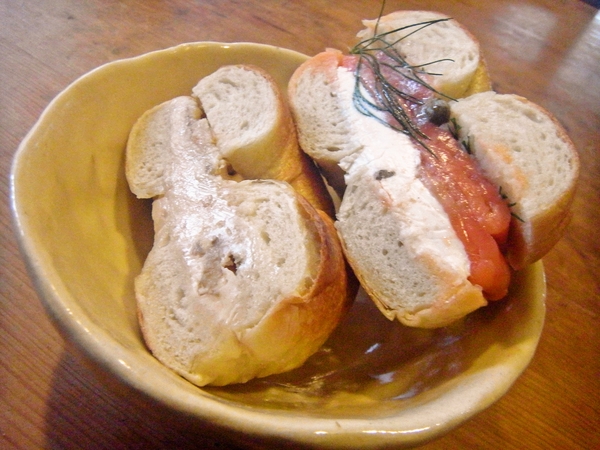 sino.a Bagelのベーグルサンド