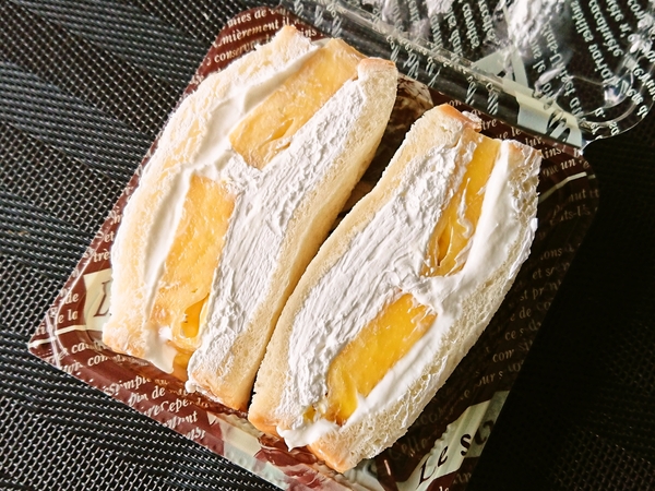 パン工房わんダフル＠京都・福知山のフルーツサンド（パイン）