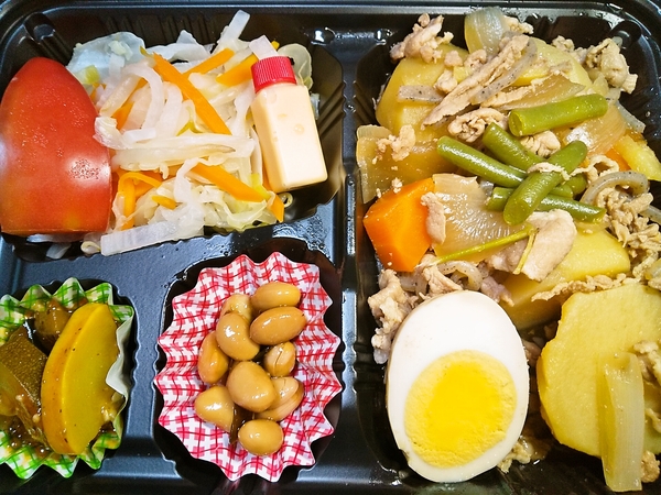 豚肉の肉じゃが弁当
