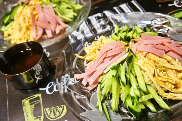 あー、全部捨てたい（ノ>_<）ノ ≡○。。。とお夕はん