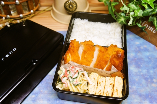 「たくさん入れて」とお願いされた副菜で高校生弁当