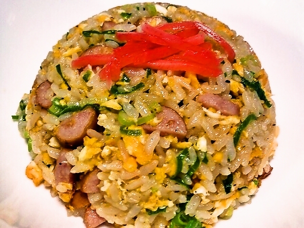 今日のお昼は・・・焼きめし♪