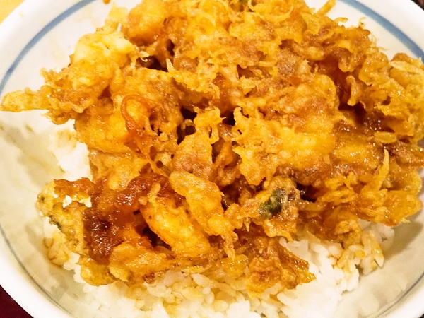 海老と小柱のかき揚げ丼