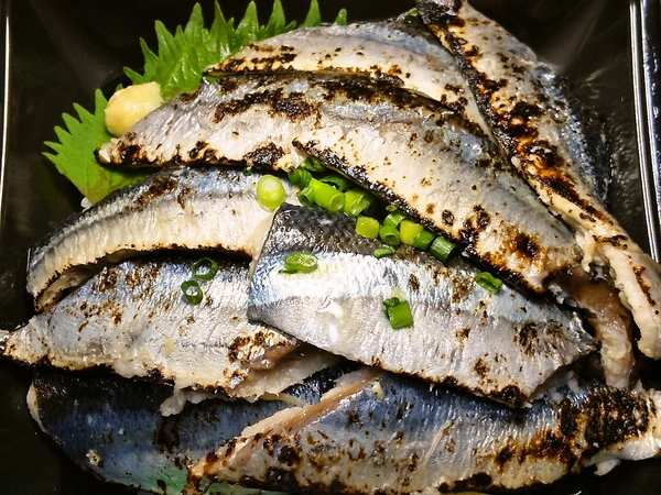 炙りサンマ丼
