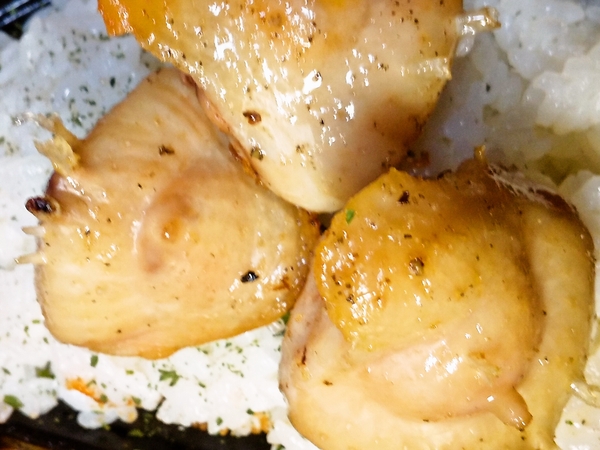 ぼんじりの塩胡椒焼き