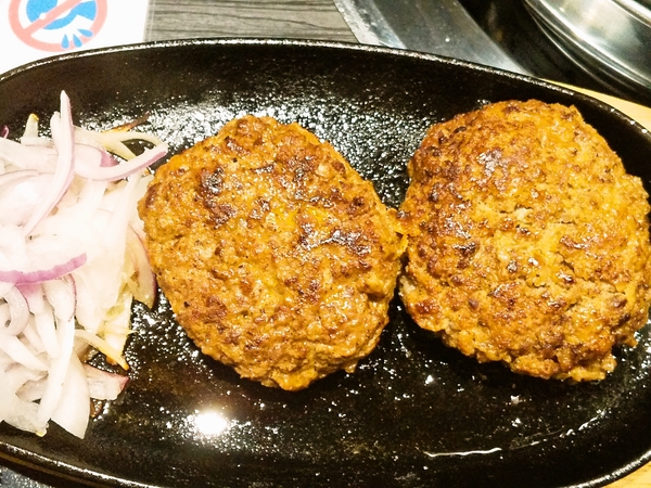 黒毛和牛のWハンバーグ