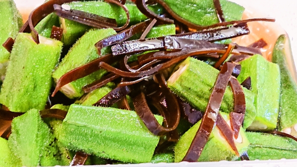 簡単に出来る オクラの塩昆布和え