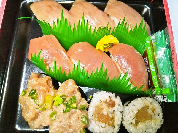 マグロ尽くし寿司