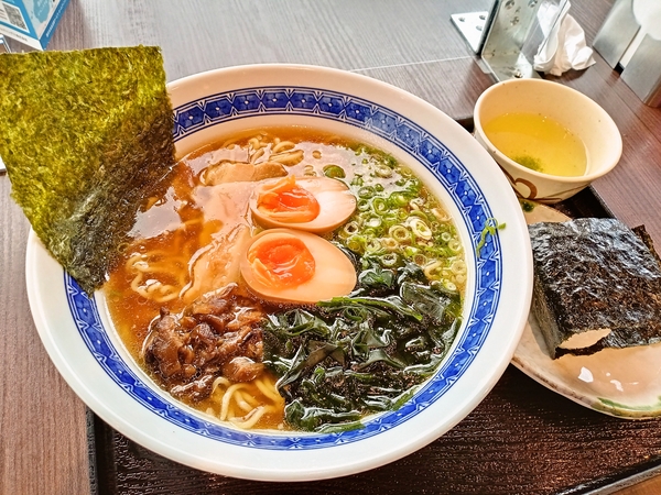 超絶美味!　朝倉醤油ラーメン