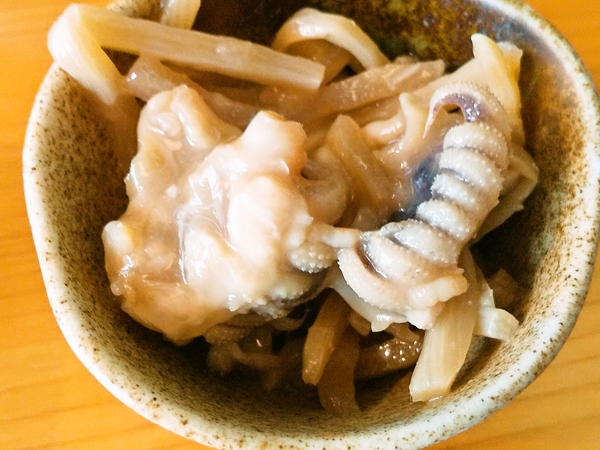 イカゲソと筍のオイスターソース炒め