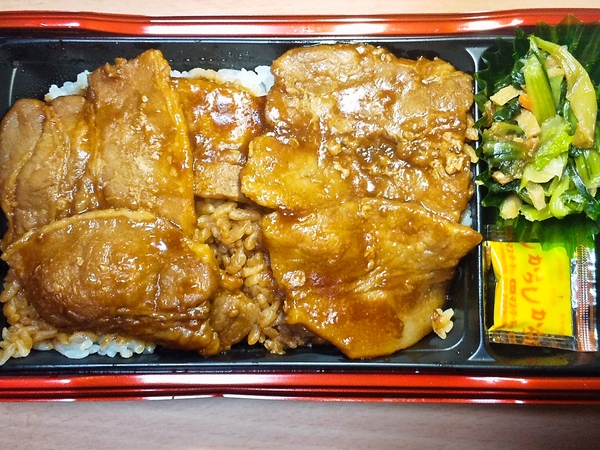 豚肉の八丁味噌焼重