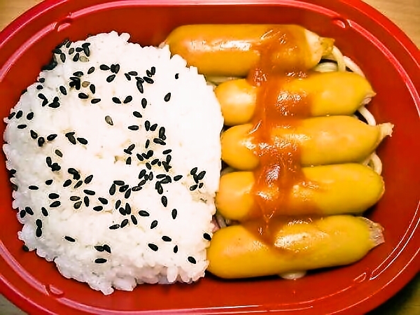 発売まで10年掛かったウインナー弁当