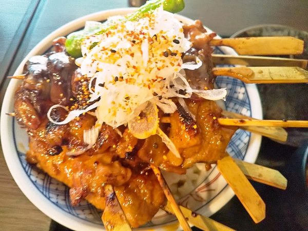 俺の焼き鳥10本丼