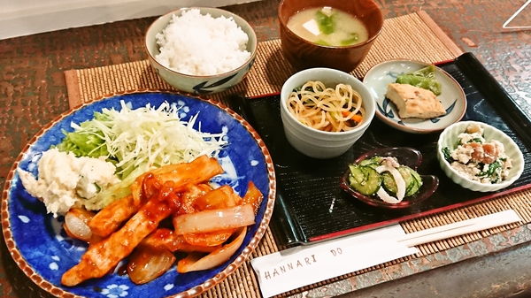 ＨＡＮＮＡＲＩ　ＤＯ＠京都・福知山のランチ「ポークチャップ」