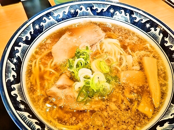 しょうゆラーメン