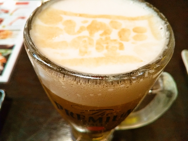 ビールの泡アート！