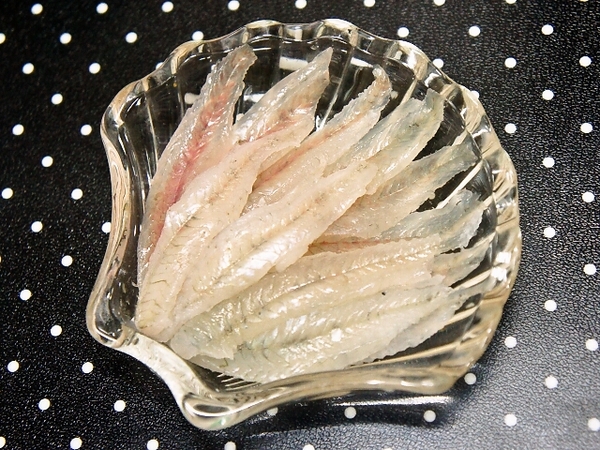 ハゼの刺身（釣魚）