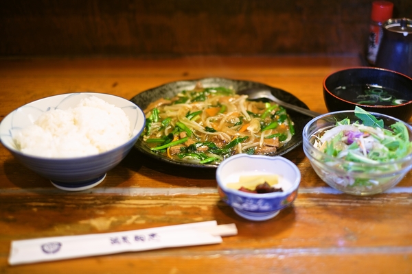 レバニラランチ