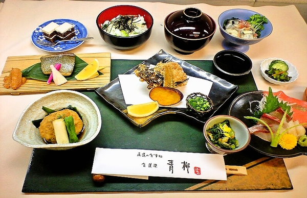尾道の食事処　青柳　みちしおコース