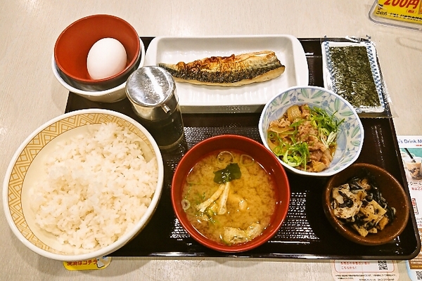 さばデラックス朝食@すき家