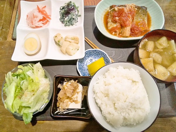 鯖のトマト煮定食