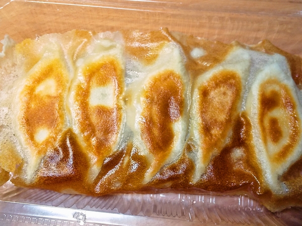 蒲田你好の羽根付き餃子