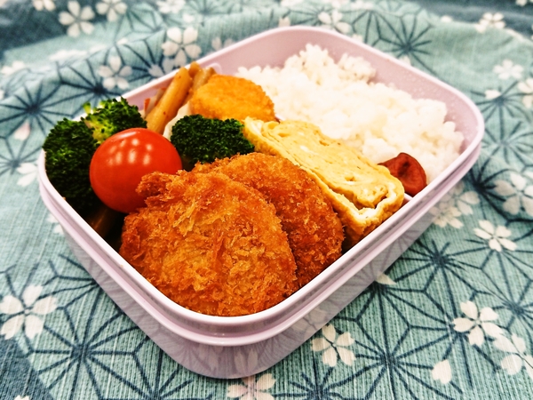 今日の愛妻弁当♪220106