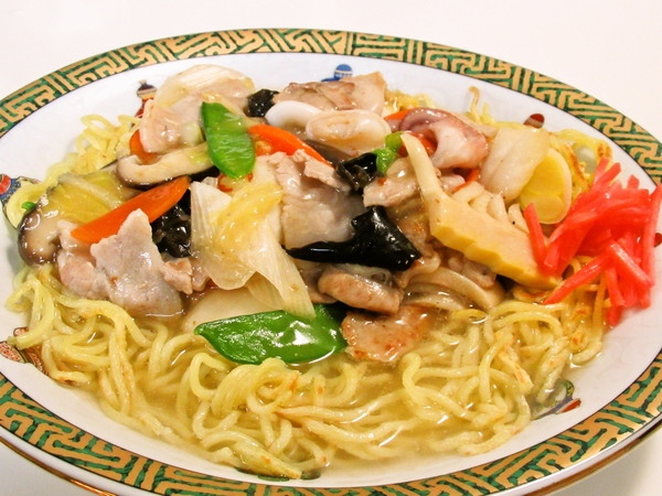 五目あんかけスープ焼きそば