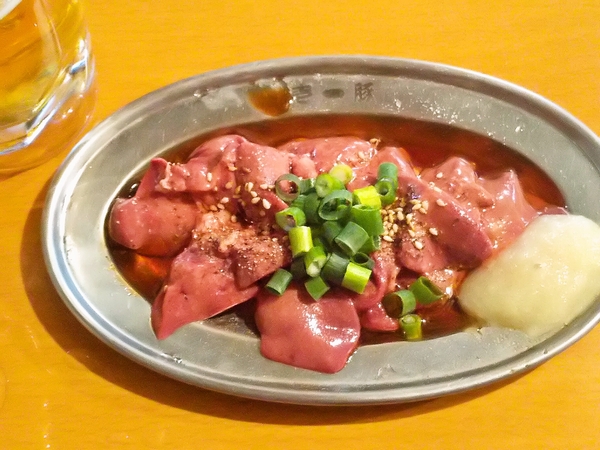 白レバ刺