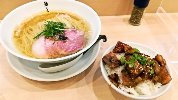 麺うらた 塩SOBAとチャーシューご飯