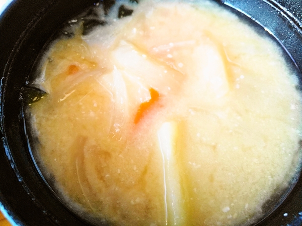 具沢山な白味噌汁
