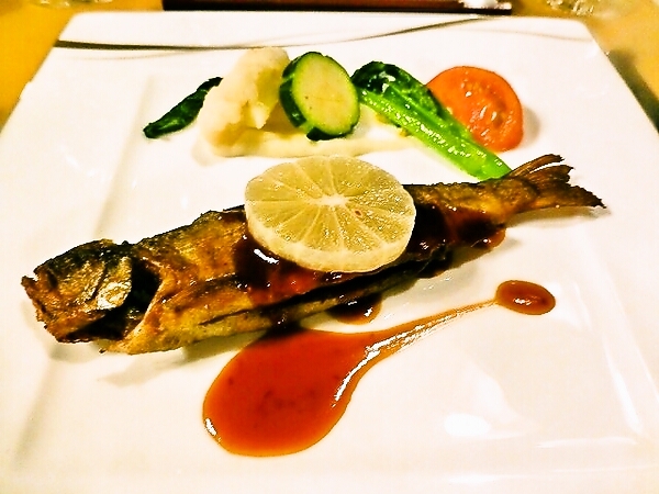 ニジマスのムニエル