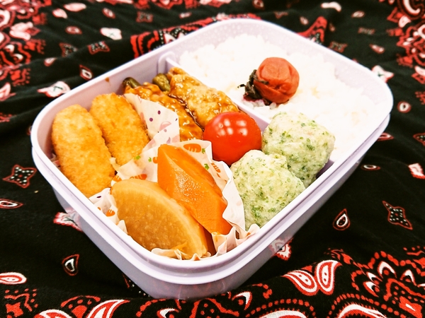 今日の愛妻弁当♪220216