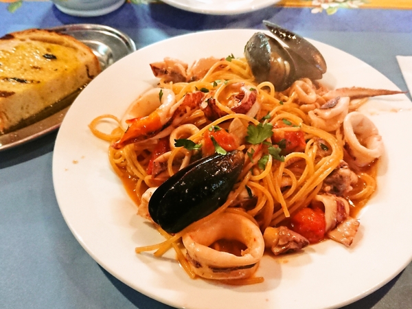 プルチネッラ＠京都・福知山の宮津産ケンサキイカのスパゲッティー