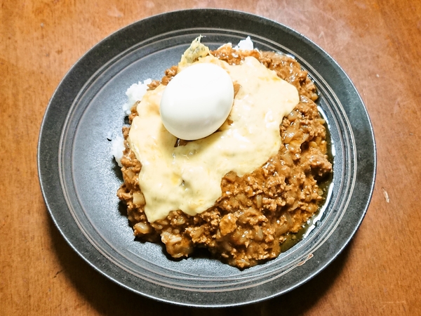 今日のお昼はキーマカレー♪