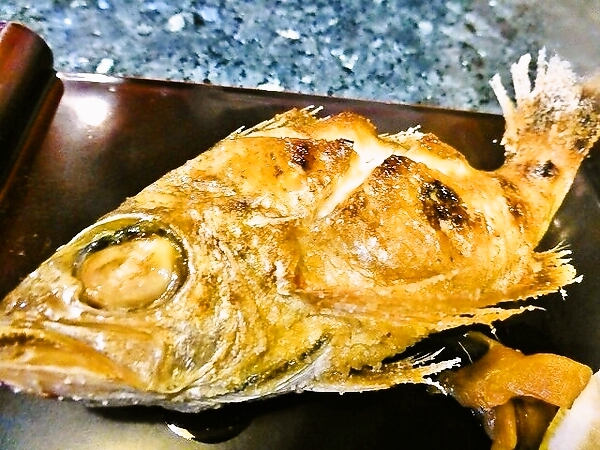のどぐろの塩焼き