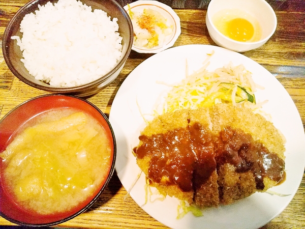 メンチカツランチ