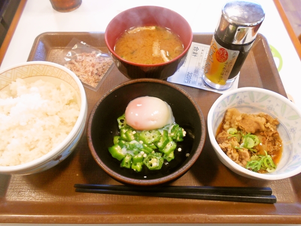 朝食（すき家）