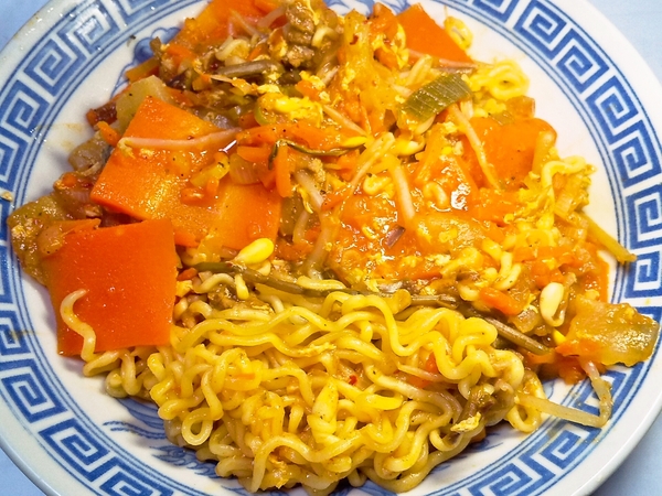 ユッケジャンスープラーメン