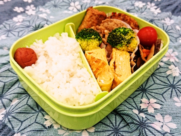 今日の愛妻弁当♪220318