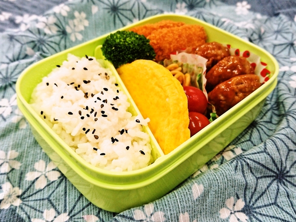 今日の愛妻弁当♪220323