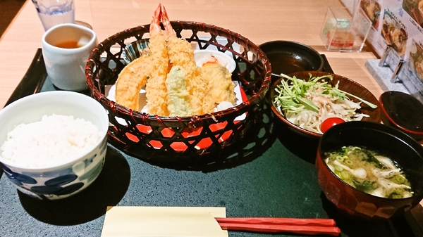 参乃ゑん＠京都・福知山の天ぷら海老Ｗ定食