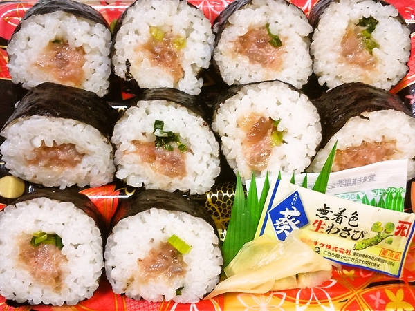 朝からネギトロ巻き