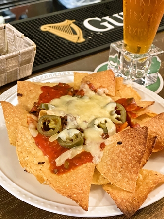 ミートナチョス