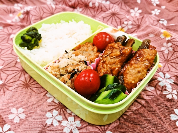 今日の愛妻弁当♪220415