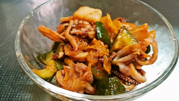 ヤリイカのキムチ和え