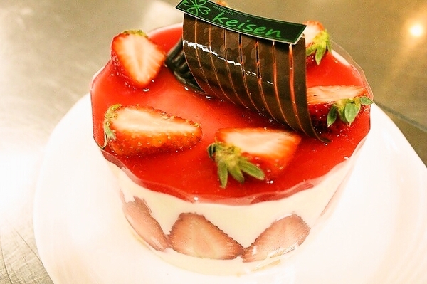 いちごのレアチーズケーキ☆